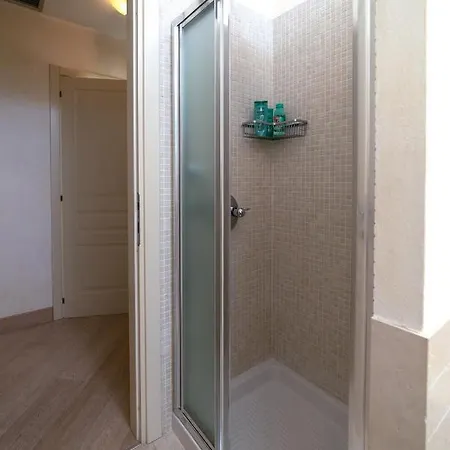 Infinity - Regarda Travel Villa *