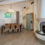 Villa Infinity - Regarda Travel *