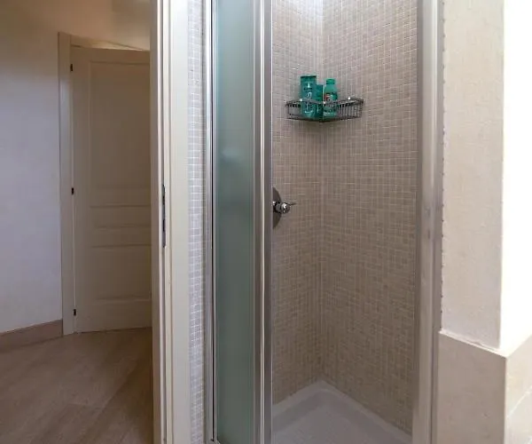 Infinity - Regarda Travel Villa *